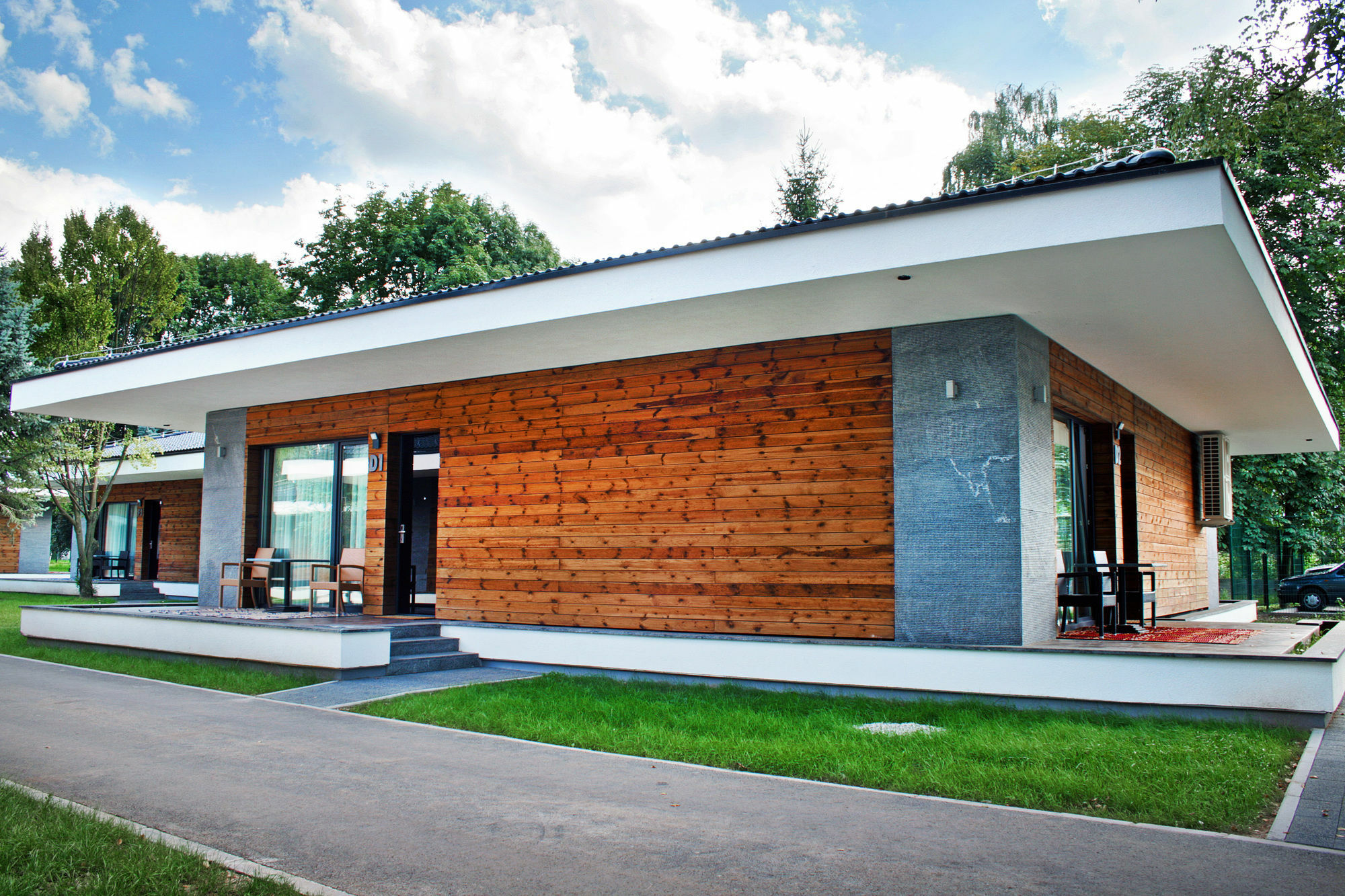 Villas And Apartments Oaza Илиджа Экстерьер фото